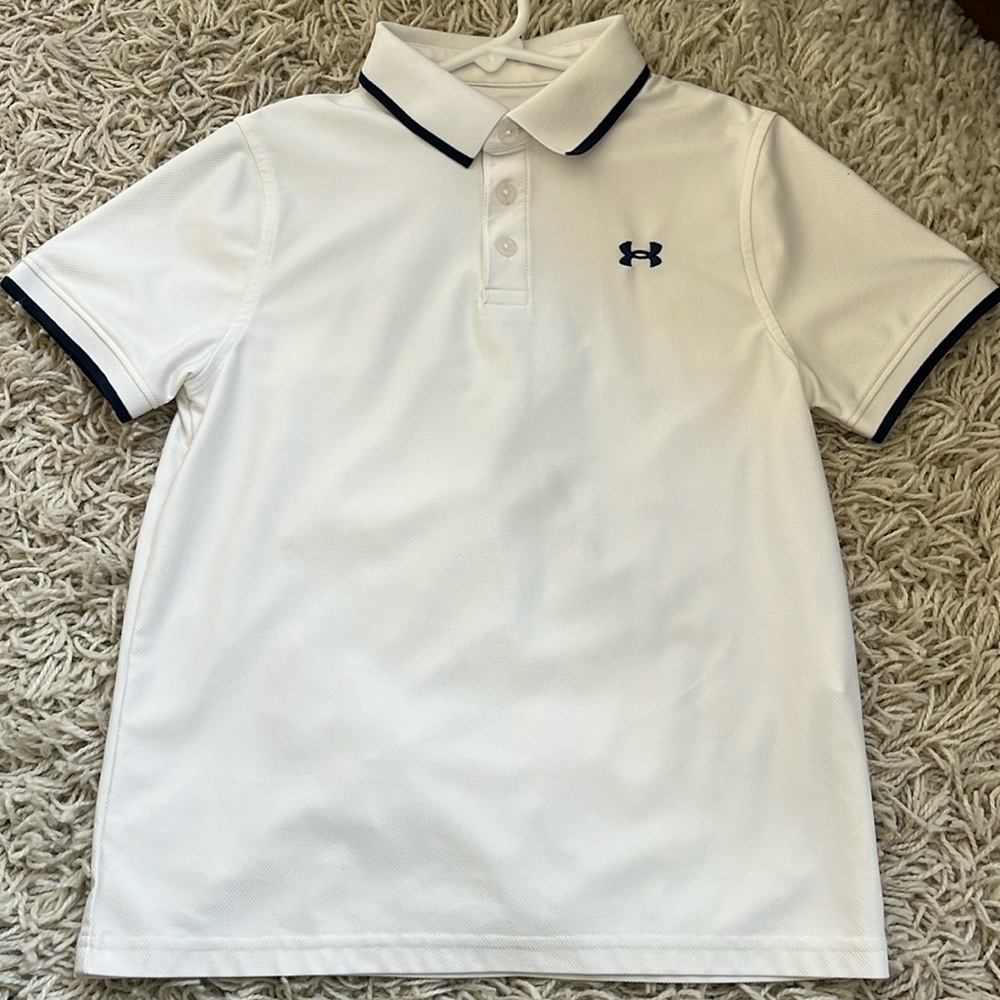 Under Armour size S polo EUC